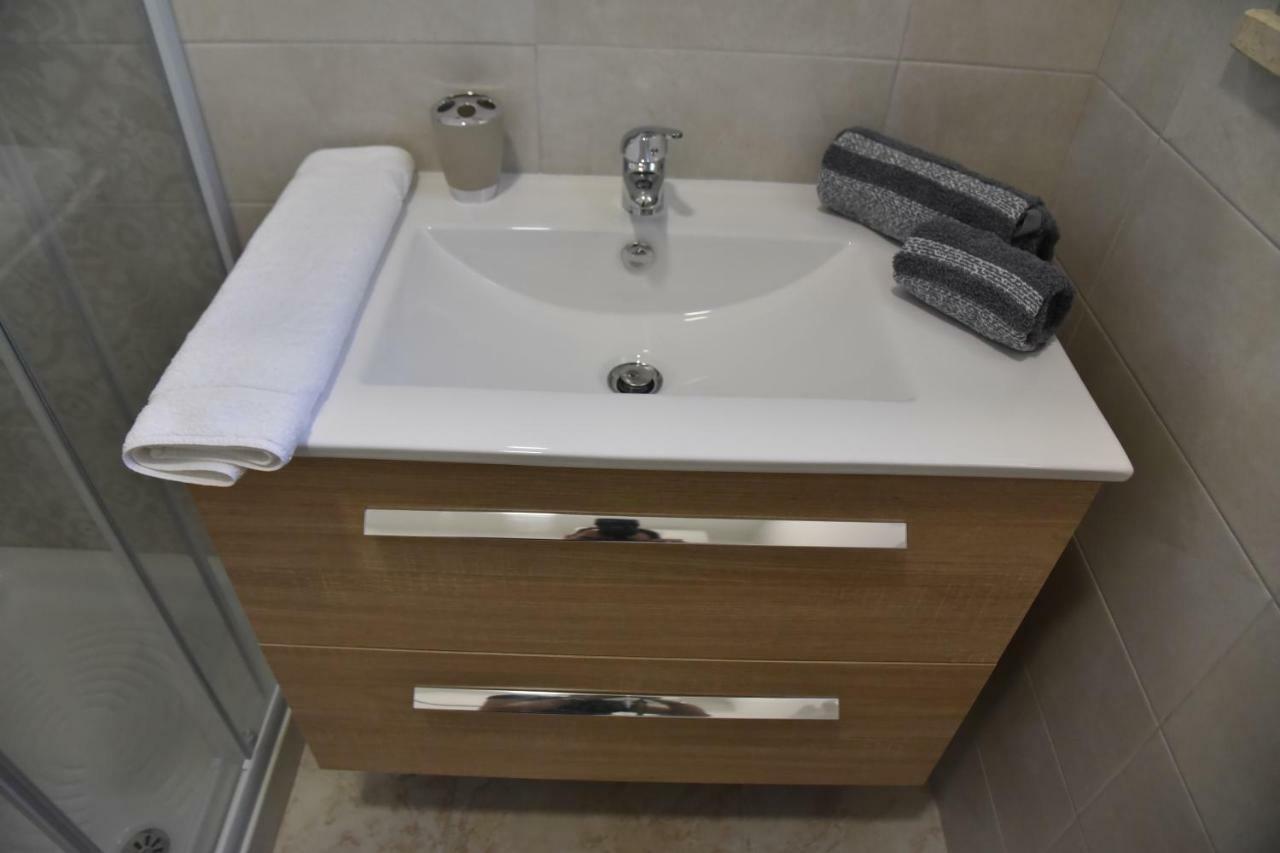 كافالينو دي ليتشي B&B Arzeria المظهر الخارجي الصورة